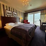 Hotel Hofslund Fjord Sogndal