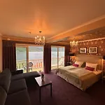 Hofslund Fjord Hotel 3*