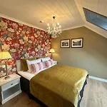 Hofslund Fjord Hotel 3*