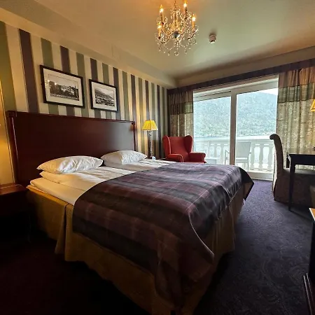 Hotell Hofslund Fjord Sogndal