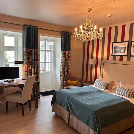 Hofslund Fjord 4* Sogndal