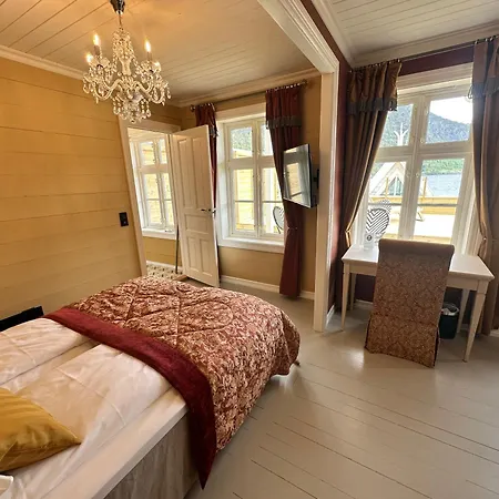 Hofslund Fjord 4* Sogndal