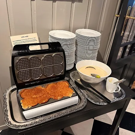 Hofslund Fjord Hotel 4*