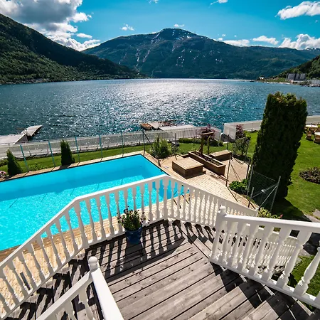 Hofslund Fjord Hotel Sogndal