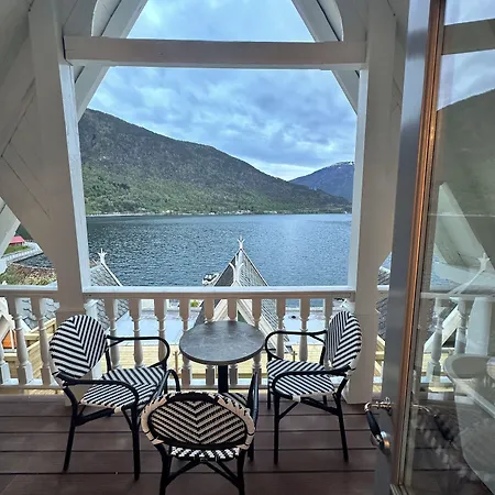 Hofslund Fjord Hotel Sogndal
