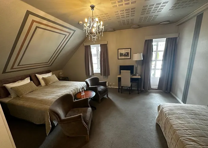 Hofslund Fjord Hotel